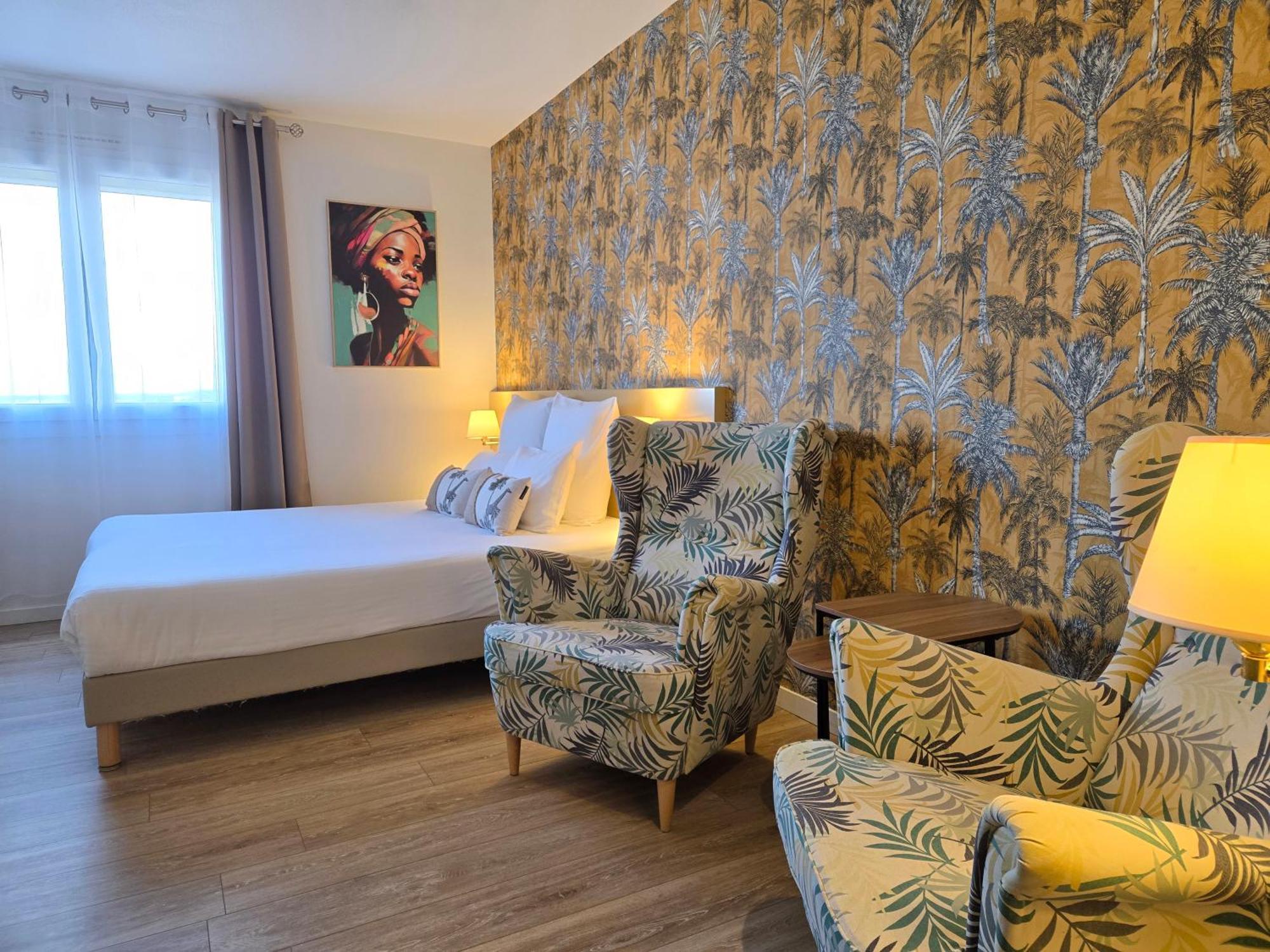 Hotel Le Saint-Genies Uzès Екстериор снимка