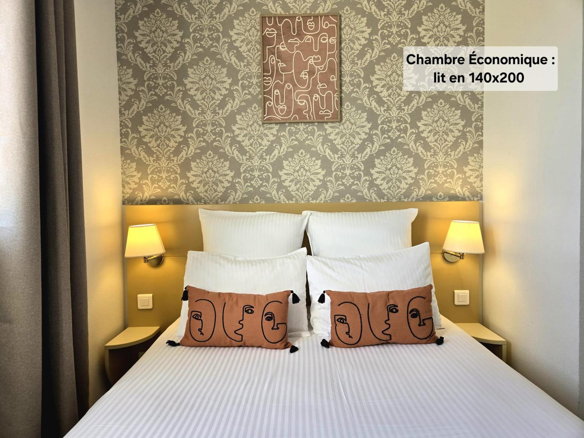 Hotel Le Saint-Genies Uzès Екстериор снимка